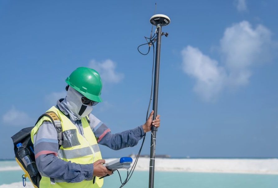 Land Surveyor Cost Guide in Huntington Beach